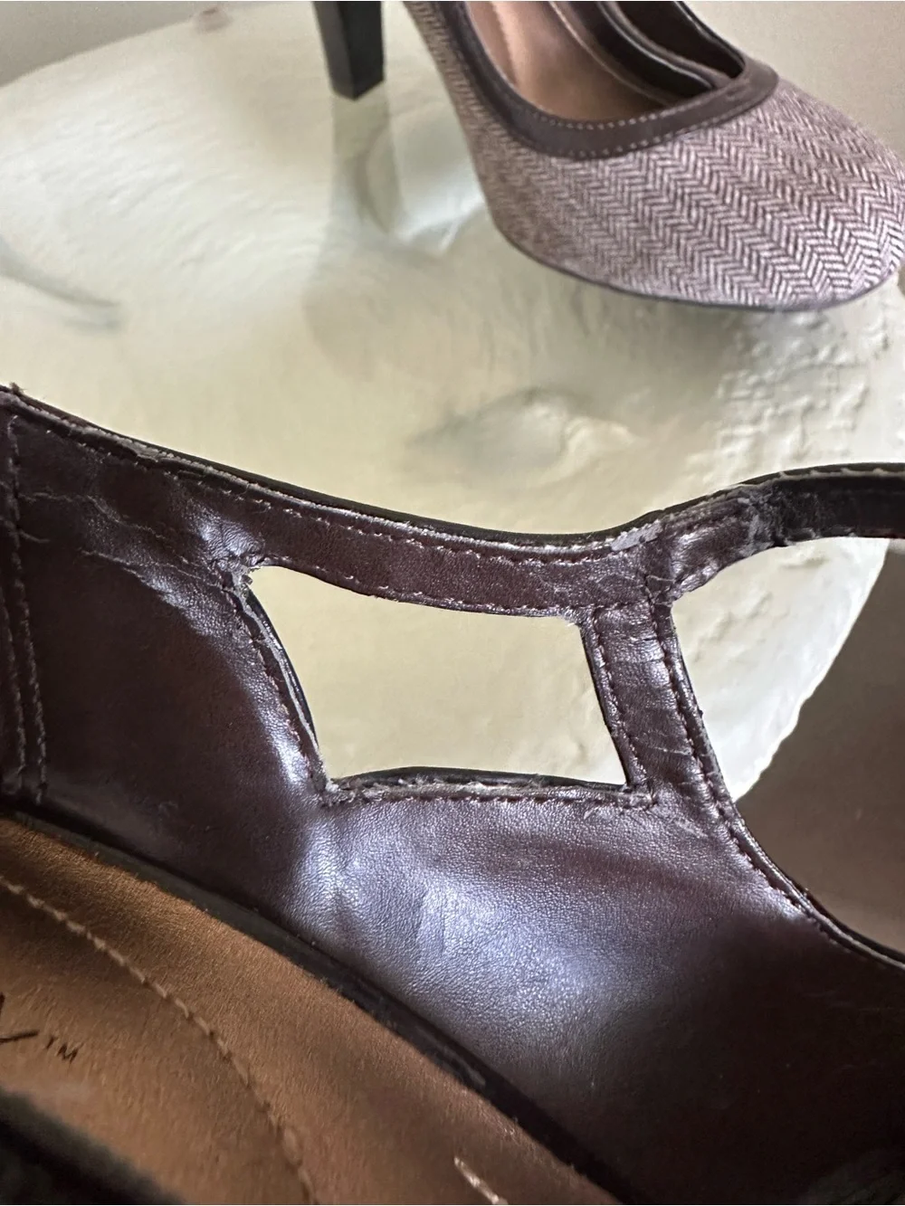 Dexflex Retro Pinup Herringbone T-Strap Heels 9.5⁠ runs small fits a size 9